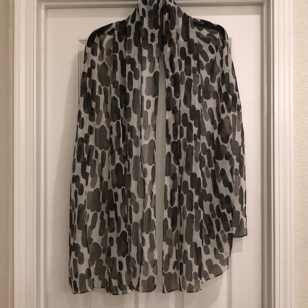 Light weight spring scarf